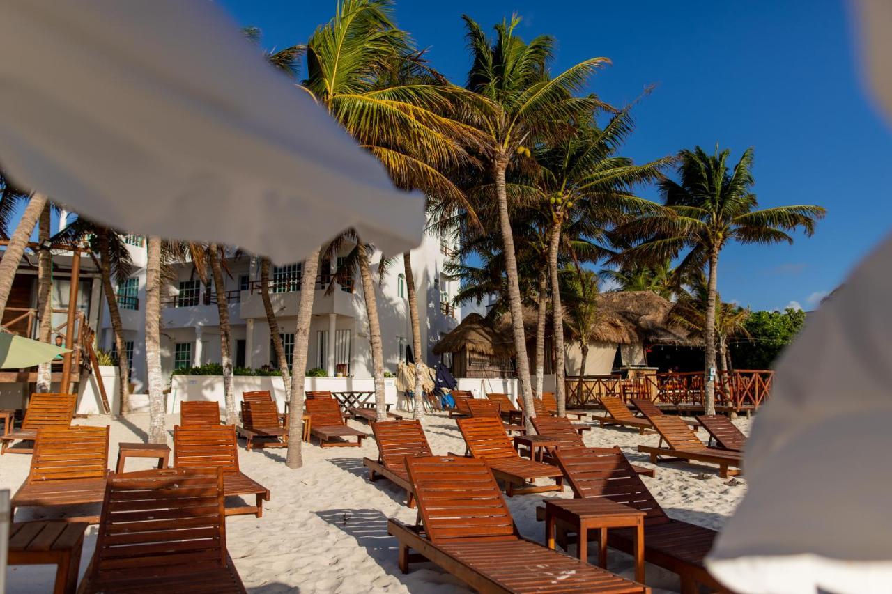 Hotel & Beach Club Ojo De Agua ปัวร์โตโมเรลอส ภายนอก รูปภาพ